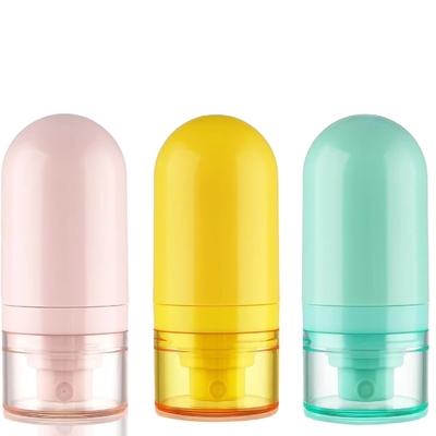 繊細なデザイン 皮膚ケア用化粧品用 50ml 逆向きの空気のないボトル