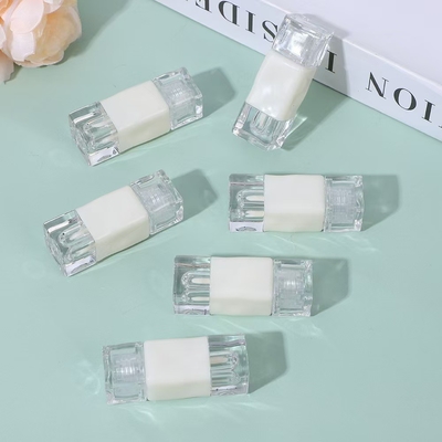 ホワイトダイヤモンド 2.6ml ブラシ付きの唇ガラスチューブ,色はカスタマイズできます