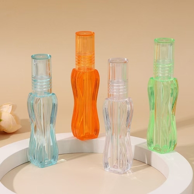 色とりどりのユニークなデザイン 小腰プラスチック唇ガラスチューブ