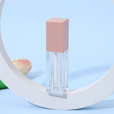 高光度の液体アイシャドウの唇グラス用 プラスチックのピンク7ml