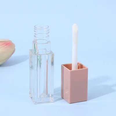 高光度の液体アイシャドウの唇グラス用 プラスチックのピンク7ml