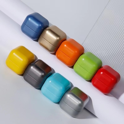 オクタゴン 30g マカロン カラー クリーム 容器 ポータブル 携帯 皮膚ケア