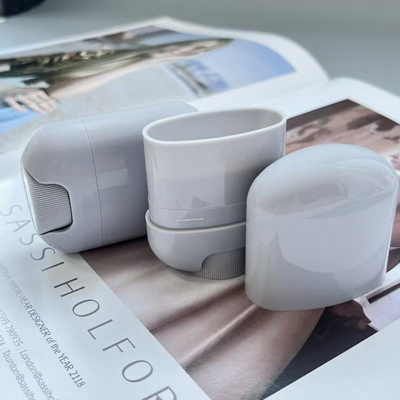 15g パーソナライズ可能なプラスチック空き消臭剤スティックチューブ