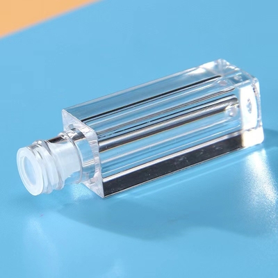 プラスチック リップグロスチューブ 1.2ML 方形 空きパッケージ 透明なチューブボディの黒いブラシキャップ