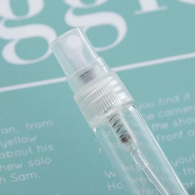 2ML 3ML 5ML & 10ML プラスチックスプレー付き空のガラス香水スプレーサンプル容器