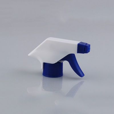 28/410 PP プラスチックのトリガースプレーヤー 調整可能な微細な霧と流れスプレーノズル 家庭清掃とガーデニングのための防漏設計