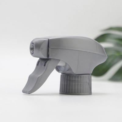 カスタマイズされた PP プラスチック トリガースプレーヤー 化学物質耐性 28/410 サイズ