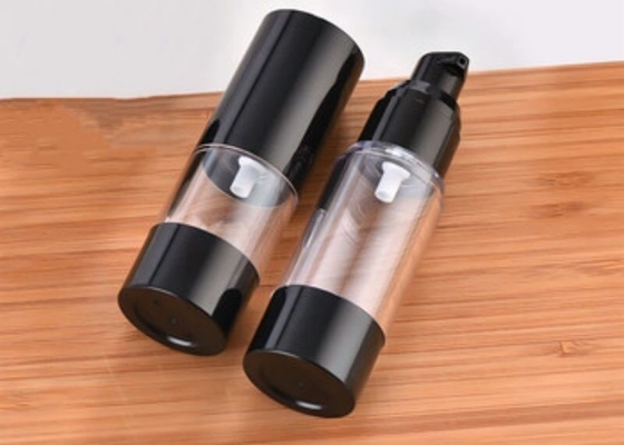 普通の形 15ml プラスチック製の空気のないボトル 化粧品のパッケージでの使用