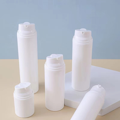 普通のパッケージ 30ml プラスチック空気のない配給ポンプ ボトル サポート カスタマイズ