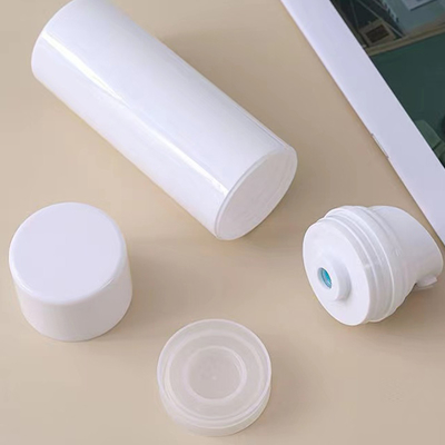 普通のパッケージ 30ml プラスチック空気のない配給ポンプ ボトル サポート カスタマイズ