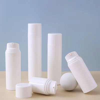 普通のパッケージ 30ml プラスチック空気のない配給ポンプ ボトル サポート カスタマイズ