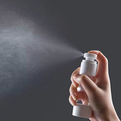 卸売 プラスチック 15ml 30ml 50ml 空気のないポンプ ボトル 真空 細い霧スプレーヤーとローションポンプ