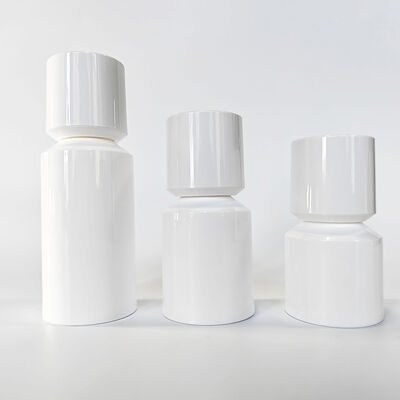 新しいデザイン 30ml から 100ml 空気のないポンプボトル 空気曝露を防止します 製品の使用を最大化します