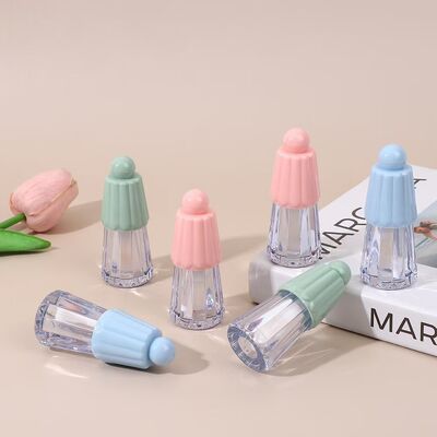 卸売 4.5ml 環境に優しいプラスチック傘型 唇光り管のスティック