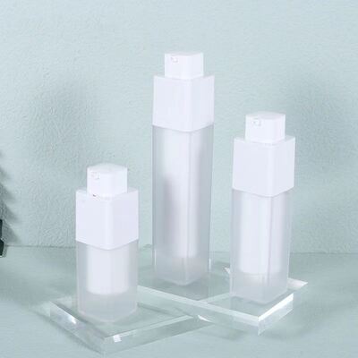 スキンケア製品用、ロータリーロックポンプ付き、卸売スクエア型15ml 30ml 50mlエアレスポンプボトル